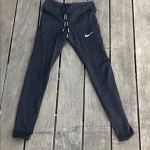 Nike leggings